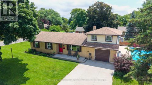 90 Glenburnie Cres, London, ON, N5X2A3 | Card Image
