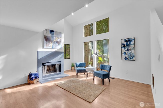 21827 4th Avenue Se, House other with 3 bedrooms, 3 bathrooms and 2 parking in Bothell WA | Image 7