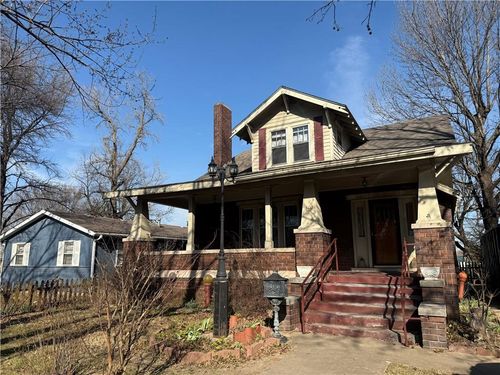 303 S Elm St, Pittsburg, KS, 66762-5225 | Card Image