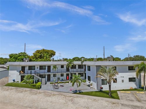 102-114 Se 8th St, Hallandale Beach, FL, 33009-6434 | Card Image