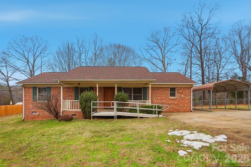 616 Durham Rd, Stanley, NC, 28164-1748 | Card Image