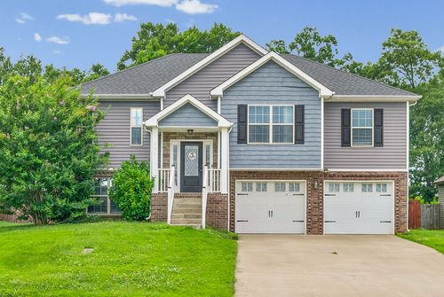 771 Banister Dr, Clarksville, TN, 37042-6681 | Card Image