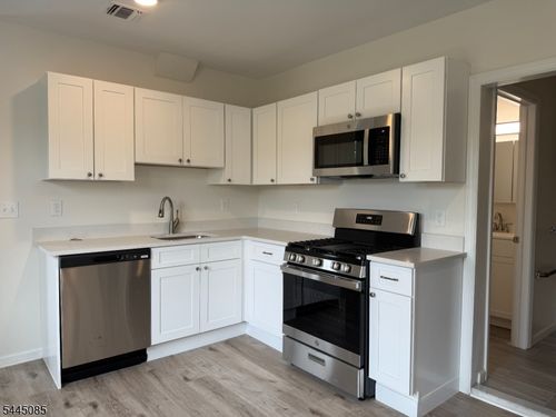 5-3 Alden St, West Orange, NJ, 07052 | Card Image