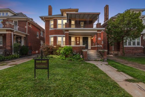 1665 Atkinson St, Detroit, MI, 48206-2006 | Card Image