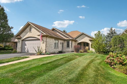 4N466 Mark Twain St, St. Charles, IL, 60175-6522 | Card Image