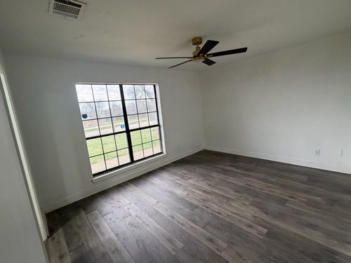 5901 Lake Hubbard Parkway, Garland, TX, 75043 | Card Image