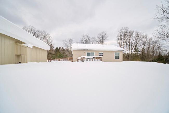 Back exterior view | Image 44