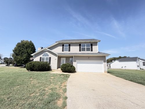 3782 Man O War Blvd, Clarksville, TN, 37042 | Card Image