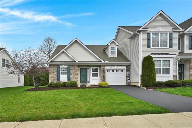 Harvest Dr, Blandon, PA 19510