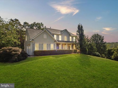 6069 Beverleys Mill Rd, BROAD RUN, VA, 20137-2308 | Card Image