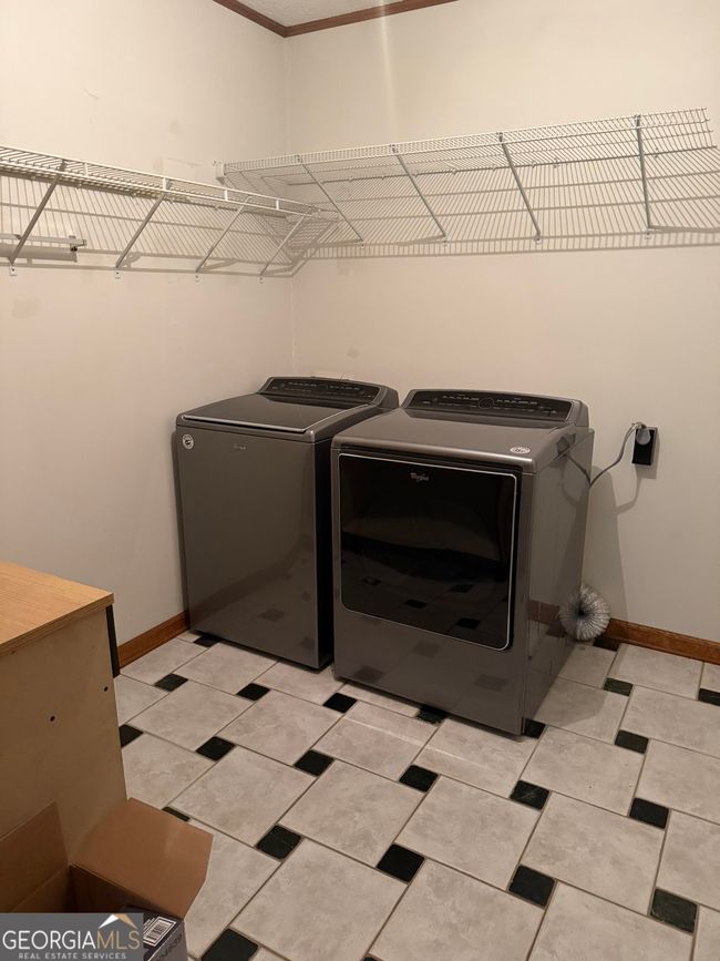 8885 Knoll Dr, House other with 4 bedrooms, 3 bathrooms and null parking in Gainesville GA | Image 20