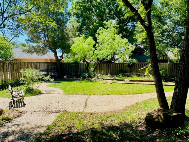 1925 Lytle Trl, House other with 3 bedrooms, 2 bathrooms and null parking in Abilene TX | Image 39