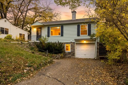 2336 Ives Ln N, Plymouth, MN, 55441-4130 | Card Image