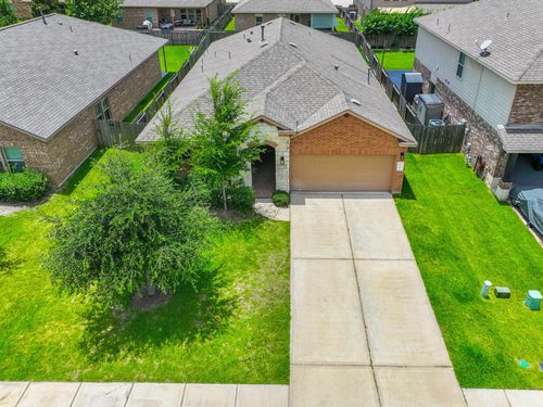 138 Meadow Grove Dr, Conroe, TX, 77384-5610 | Card Image
