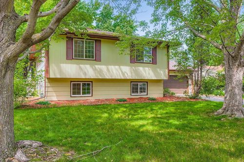 2108 Gunflint Trl, Brooklyn Park, MN, 55444-1669 | Card Image