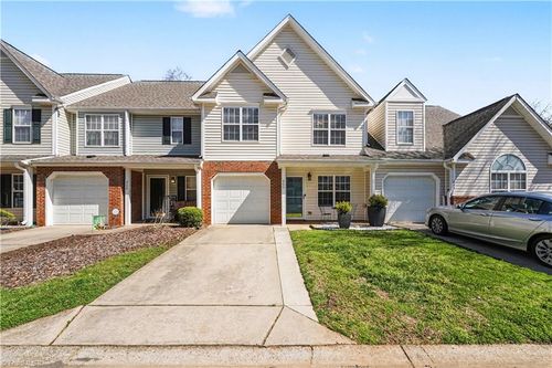 866 Creek Crossing Trl, Whitsett, NC, 27377-9252 | Card Image