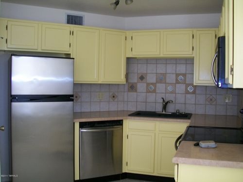 8243-6655 N Canyon Crest Dr, Tucson, AZ, 85750-0938 | Card Image