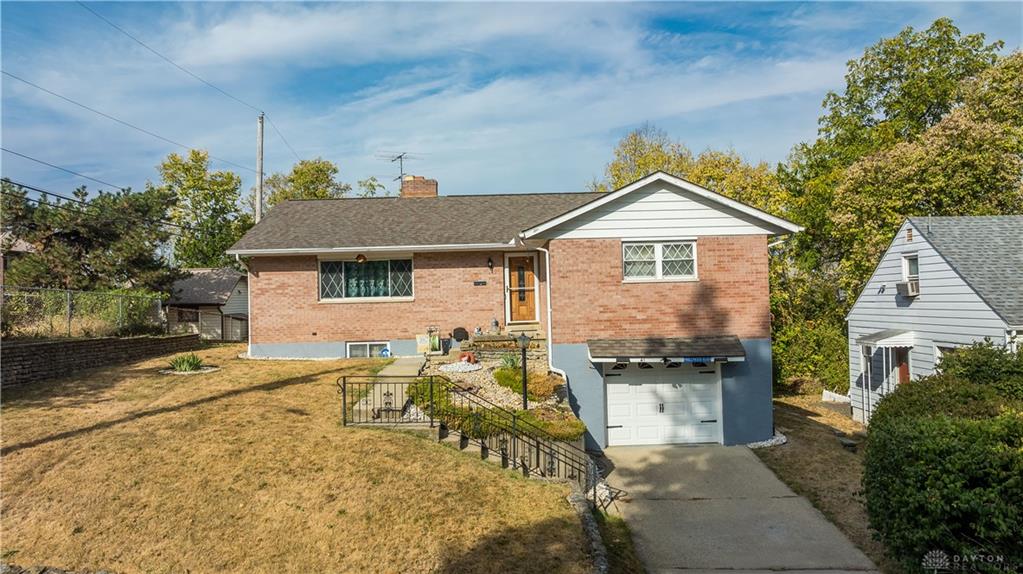 Murray Dr, Dayton, OH 45403