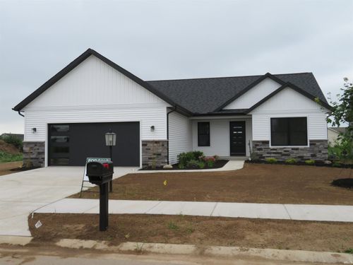 68390 Falcon Lair Ln, New Paris, IN, 46553-2403 | Card Image