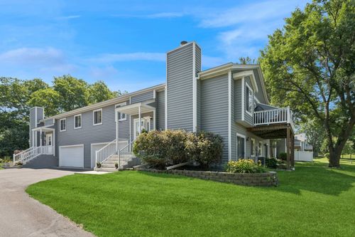 5627 Pompano Dr, Minnetonka, MN, 55343-4138 | Card Image
