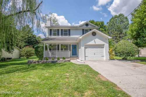 825 Wood Harbour Rd, Knoxville, TN, 37934-5061 | Card Image
