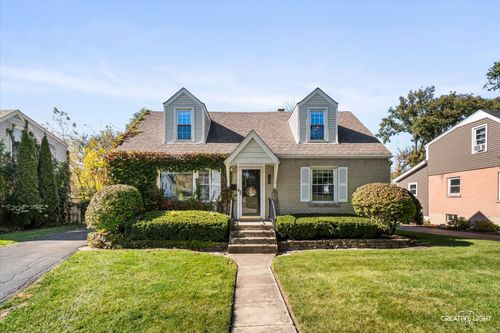 116 Westend Ave, Westmont, IL, 60559-1642 | Card Image