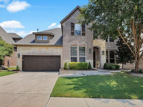 404 Cypress Garden Dr, McKinney, TX, 75071-6428 | Card Image