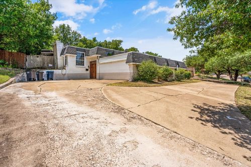 5338 Wonder Dr, Fort Worth, TX, 76133-1927 | Card Image