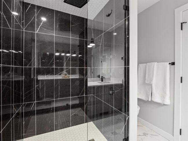 2731 Conrad Dr Nw, House detached with 5 bedrooms, 3 bathrooms and 2 parking in Calgary AB | Image 27