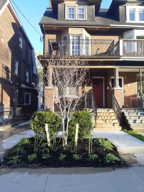 2-main-33 Dupont St, Toronto, ON, M5R1V3 | Card Image