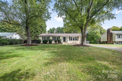 5129 Yukon Road, House other with 3 bedrooms, 2 bathrooms and null parking in Walkertown NC | Image 3