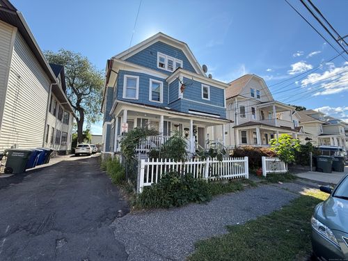 195 Lenox Ave, Bridgeport, CT, 06605-1948 | Card Image