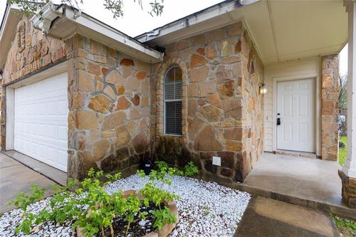 1701 Golden Sunrise Ln, Pflugerville, TX, 78660-7951 | Card Image