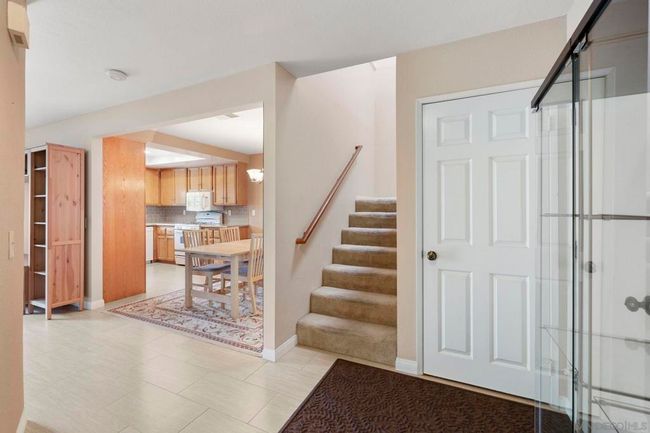 677 Summer View Cir, Townhouse with 2 bedrooms, 3 bathrooms and 2 parking in Encinitas CA | Image 6