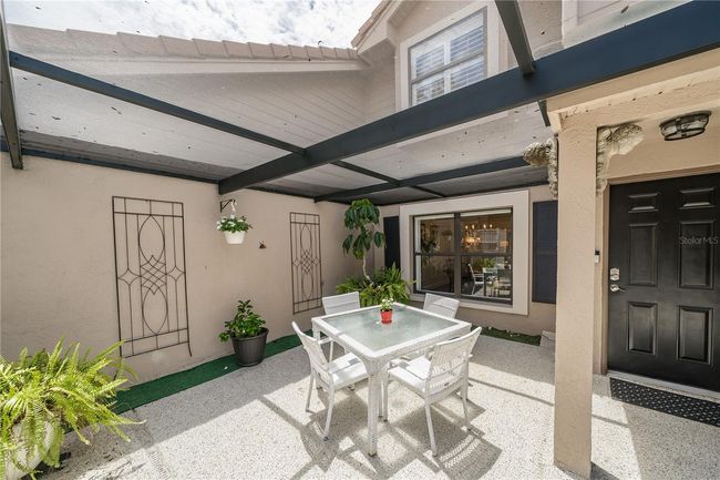 17544 Fairmeadow Dr, Townhouse with 3 bedrooms, 2 bathrooms and null parking in Tampa FL | Image 11