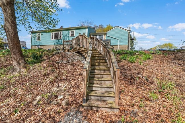 6 Garden St, House other with 3 bedrooms, 2 bathrooms and 3 parking in Woburn MA | Image 25