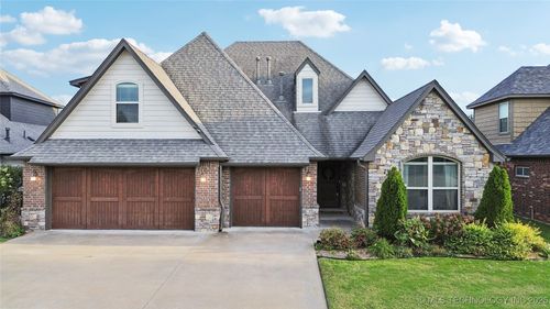 420 W 127th Pl S, Jenks, OK, 74037-4411 | Card Image