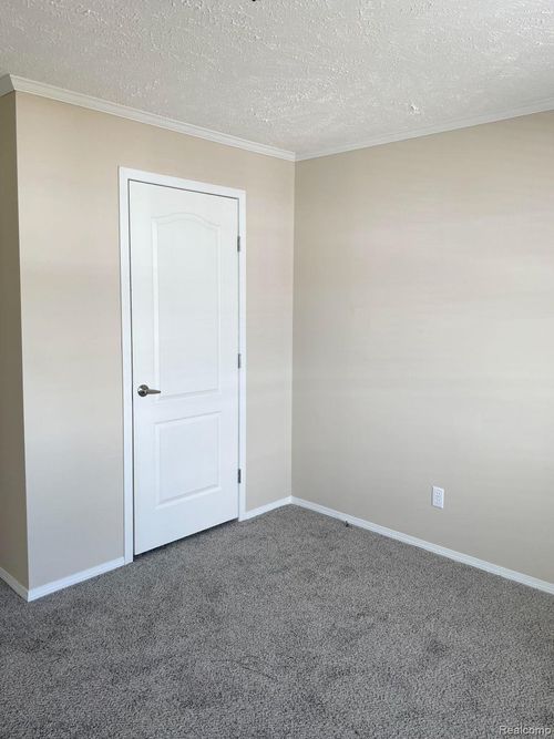 1190 Primrose Ct, Albion, MI, 49224-6614 | Card Image