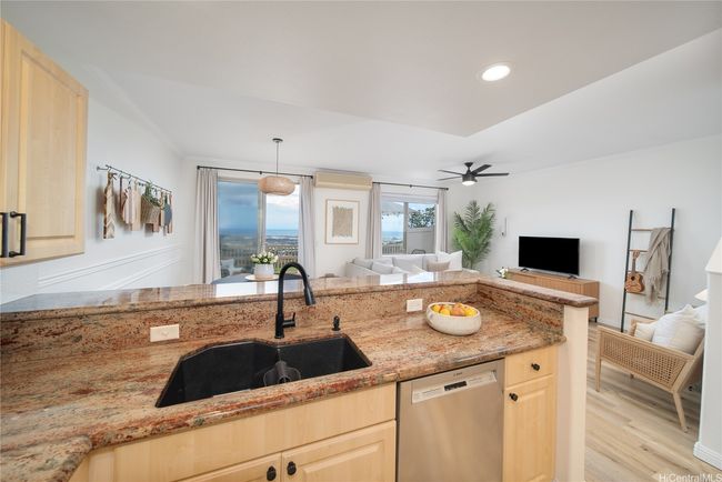 APT-1505 - 92-1143 Panana St, Condo with 2 bedrooms, 3 bathrooms and 2 parking in Kapolei HI | Image 9