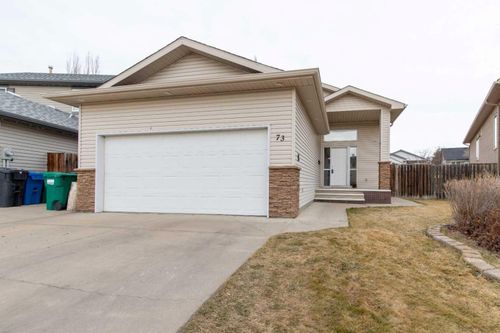 73 Heritage Cir W, Lethbridge, AB, T1K7T3 | Card Image