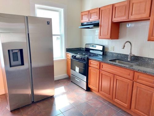 51 Bowdoin St, Boston, MA, 02124-1077 | Card Image