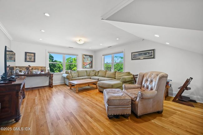 22 Maplewood Dr, House other with 5 bedrooms, 5 bathrooms and null parking in Cos Cob CT | Image 11