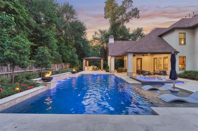 Your backyard oasis! | Image 42