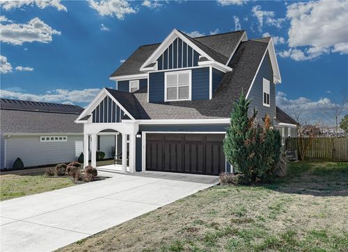 442 Sw Glover St, Bentonville, AR, 72712-5730 | Card Image