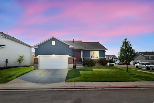 109 W 930 N, Santaquin, UT, 84655-4702 | Card Image