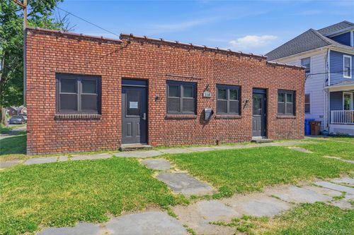 118 Grand St, Kingston, NY, 12401-3924 | Card Image
