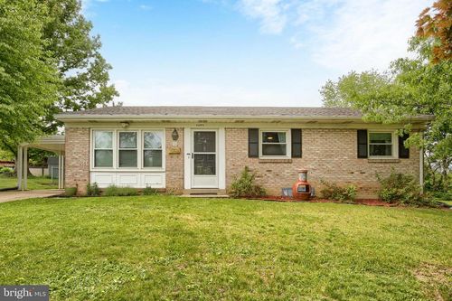50 Old Orchard Cir, Camp Hill, PA, 17011-1826 | Card Image