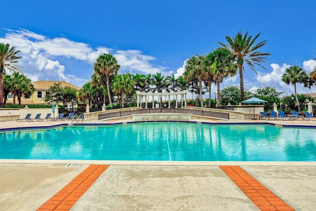 5087 Dulce Ct, Condo with 3 bedrooms, 3 bathrooms and null parking in Palm Beach Gardens FL | Image 57