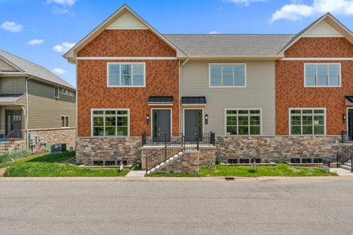 59 Sanctuary Dr, Valparaiso, IN, 46385-7148 | Card Image