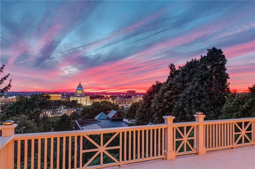 98 Congdon St, Providence, RI, 02906-1413 | Card Image